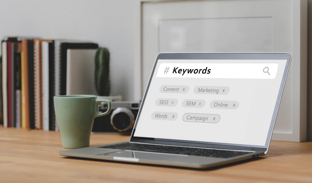 Posicionamiento orgánico SEO,
Posicionamiento pagado en Google Ads, SEO, SEM